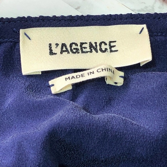 L'Agence Sz XS Monroe Off Shoulder Silk Blouse Blue Ruffle Pullover 4677CD1 Top - Picture 2 of 14